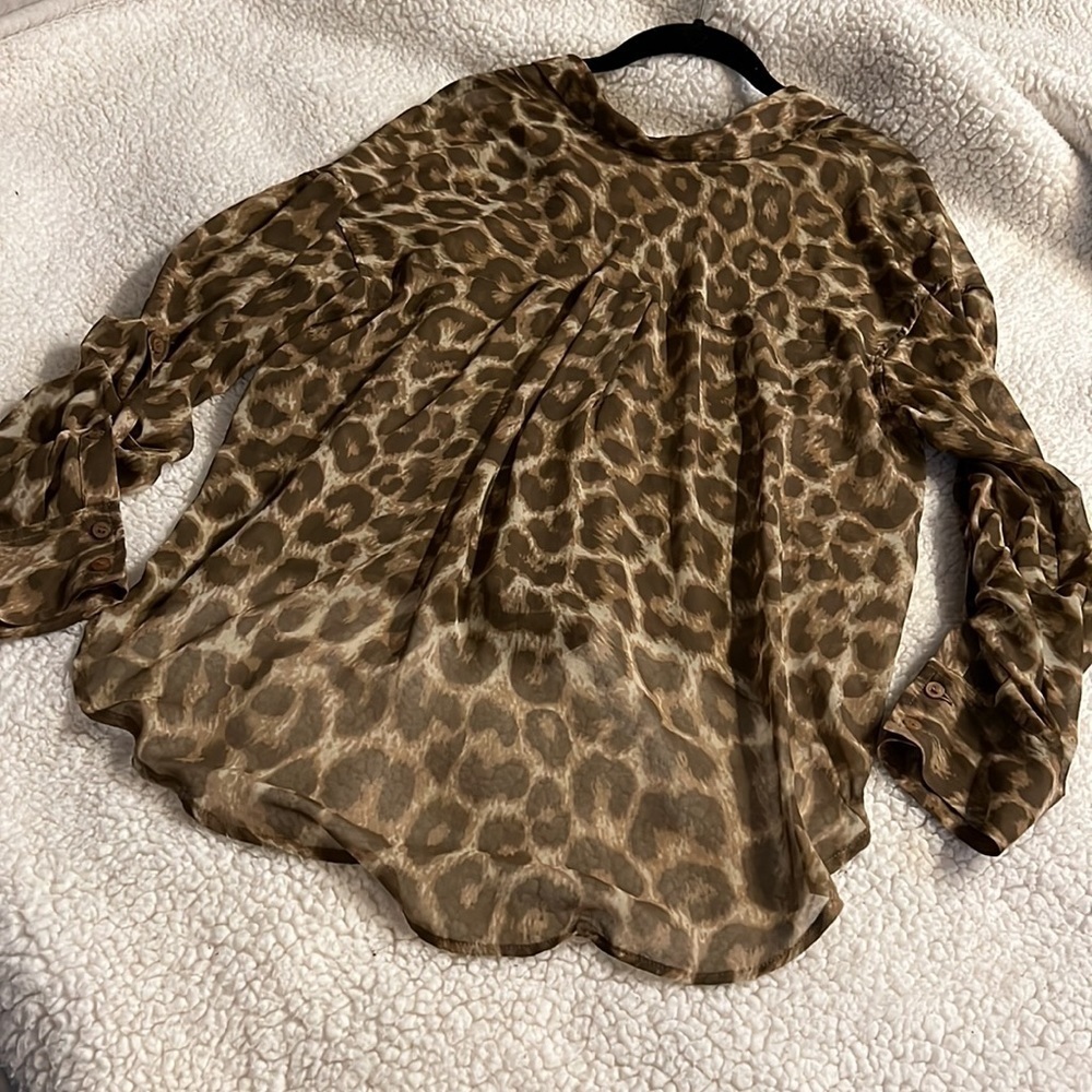 FREE people leopard blouse - like new - Picture 4 of 6